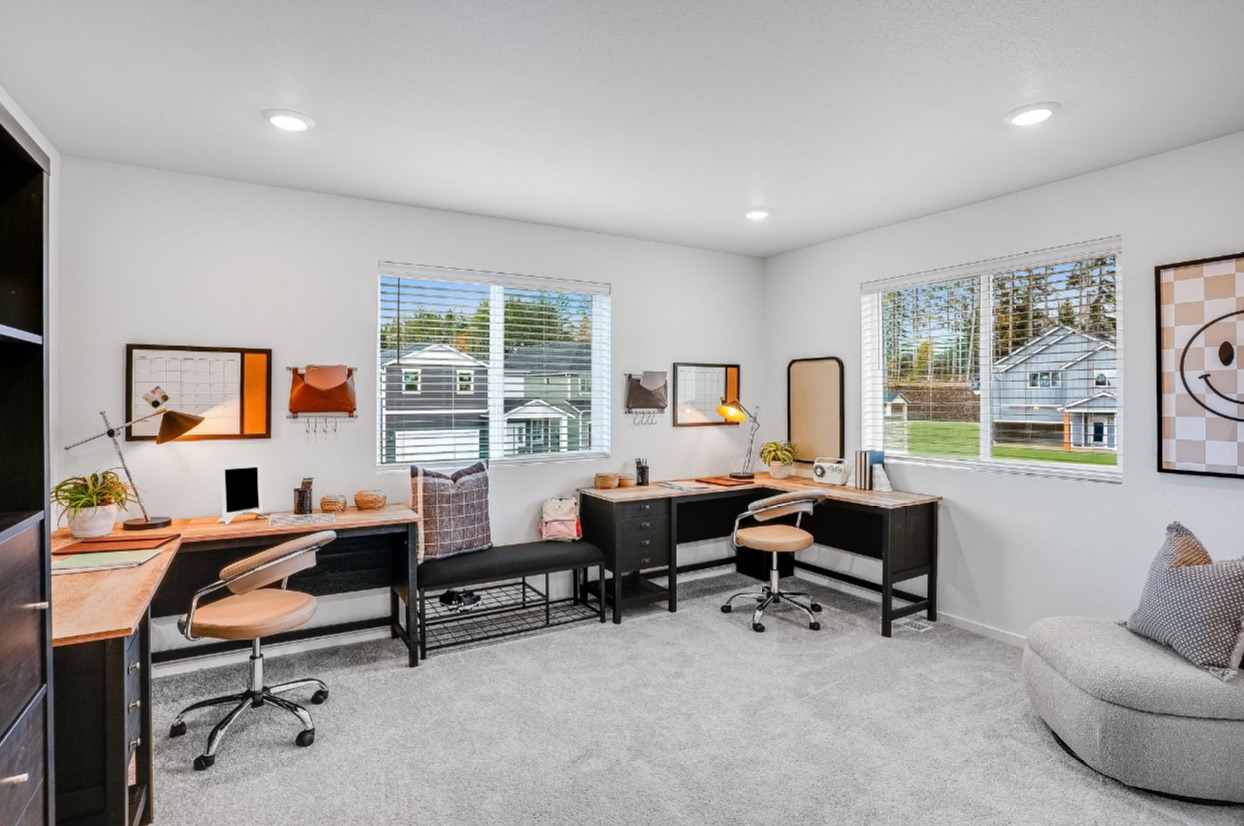 real estate photo office 