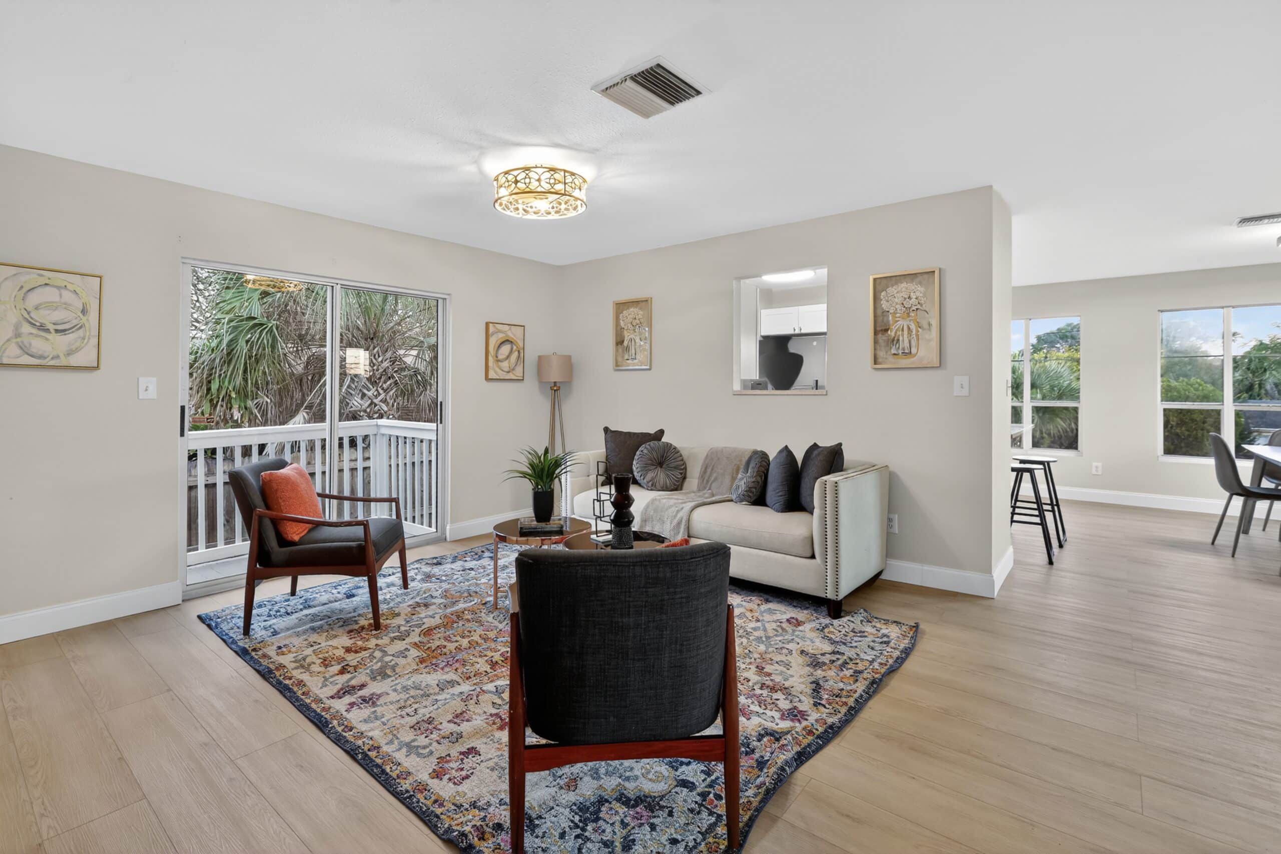 Real estate photo in Tarpon Springs, FL