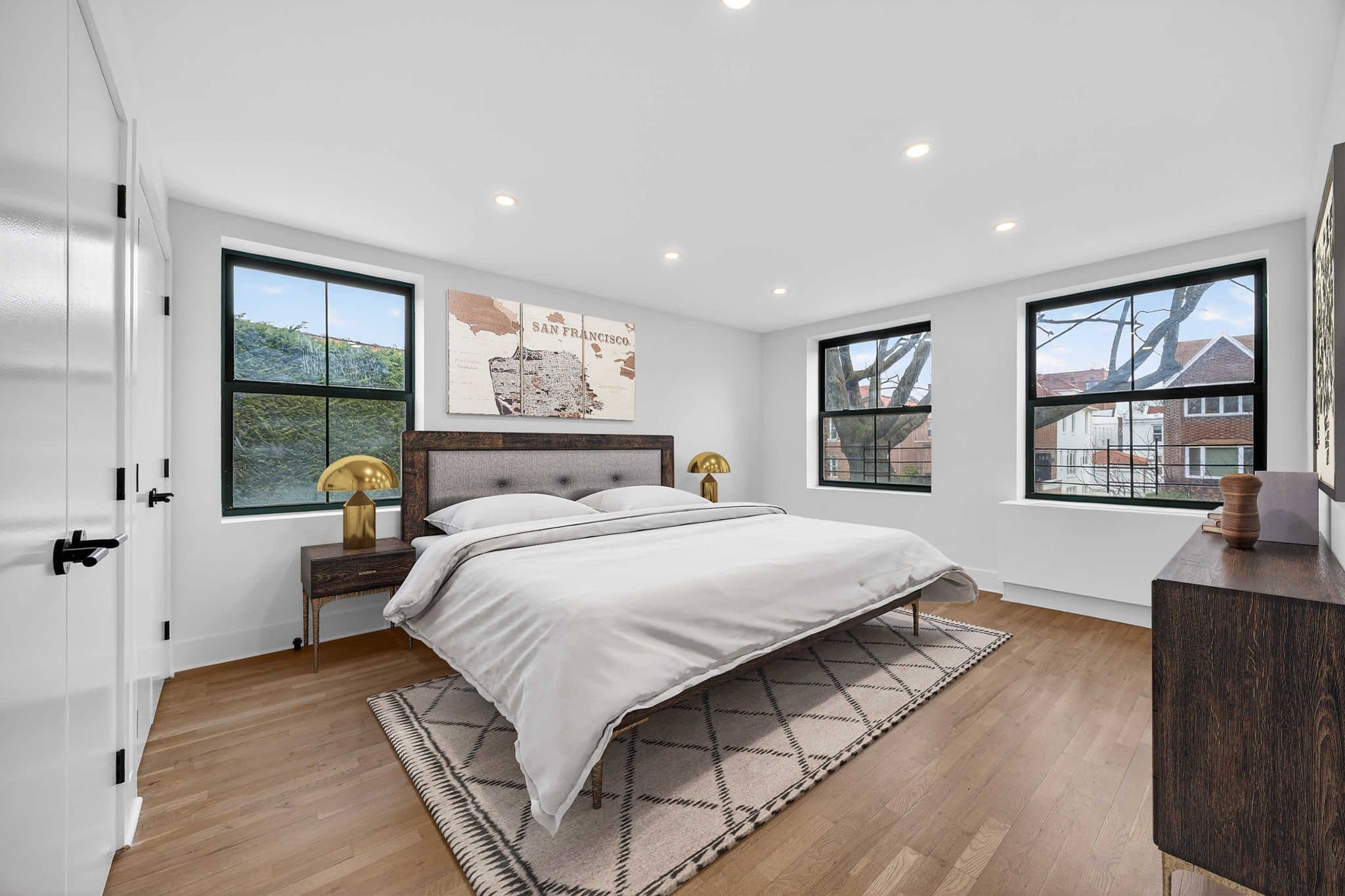 primary bedroom real estate photo