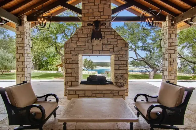 5 Tips for Building Client Trust in Real Estate Photography