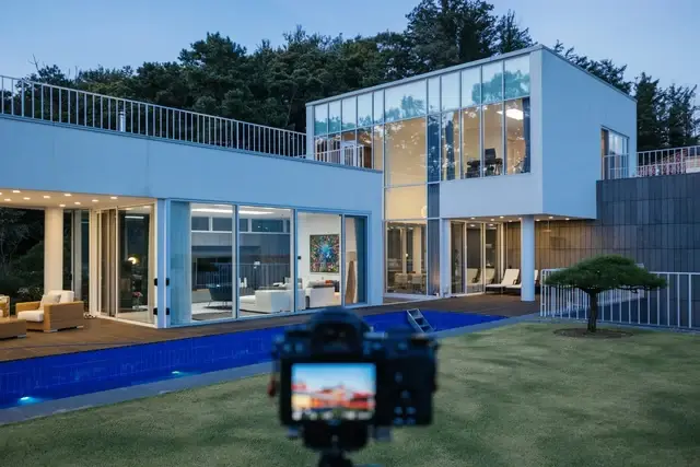 What Mistakes Should You Avoid When Photographing Open Houses?
