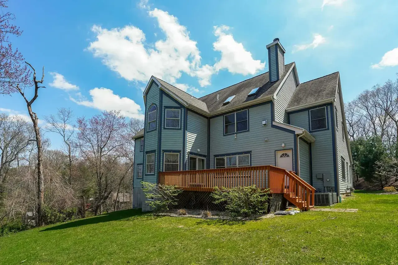 Long Island New York luxury home real estate