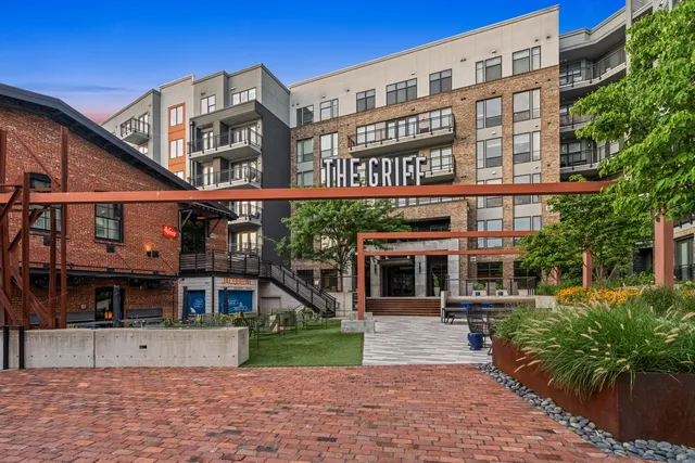 Multi-family exterior in Nashville, TN