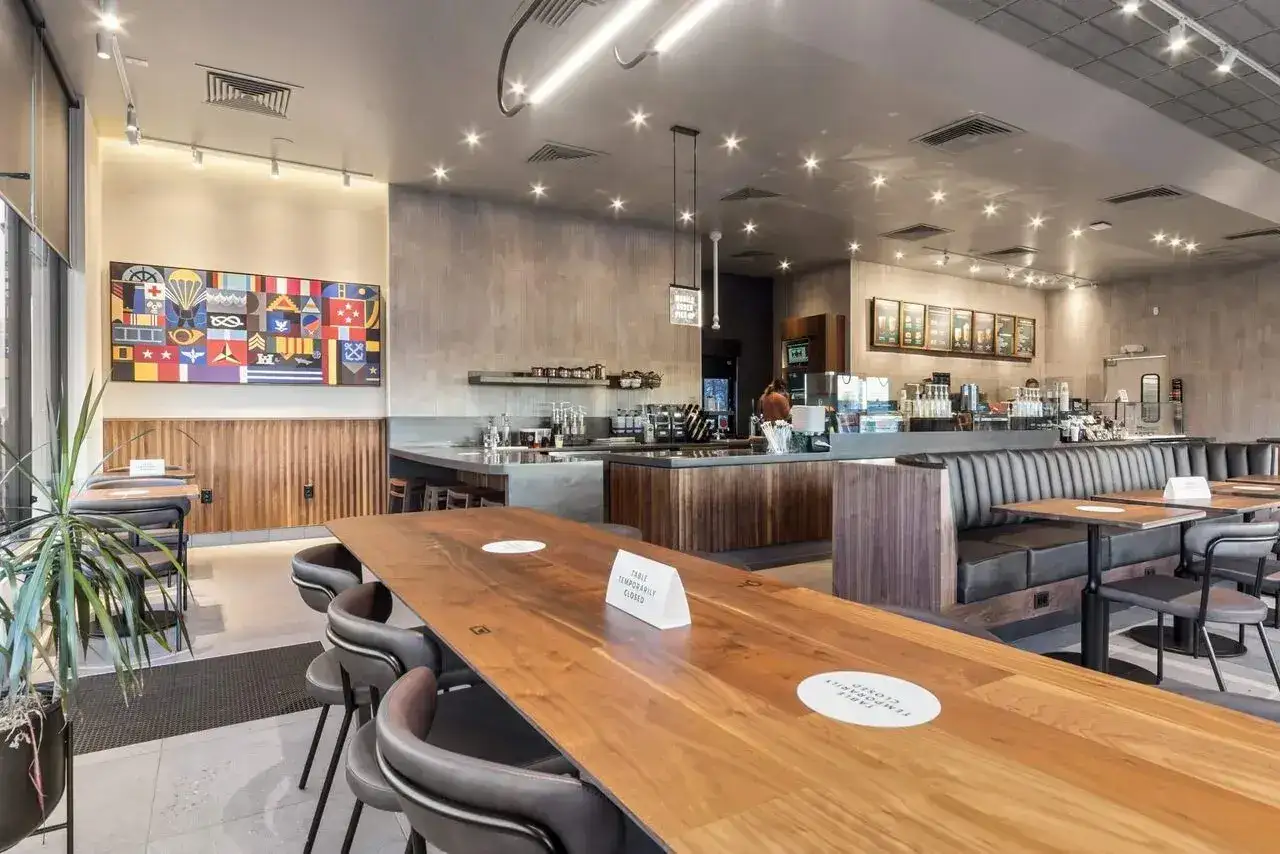 Starbucks location photography 3
