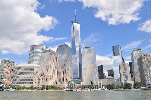 The One World Trade Center in New York. - HomeJab