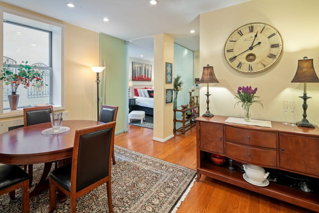 Hire a real estate photographer NYC