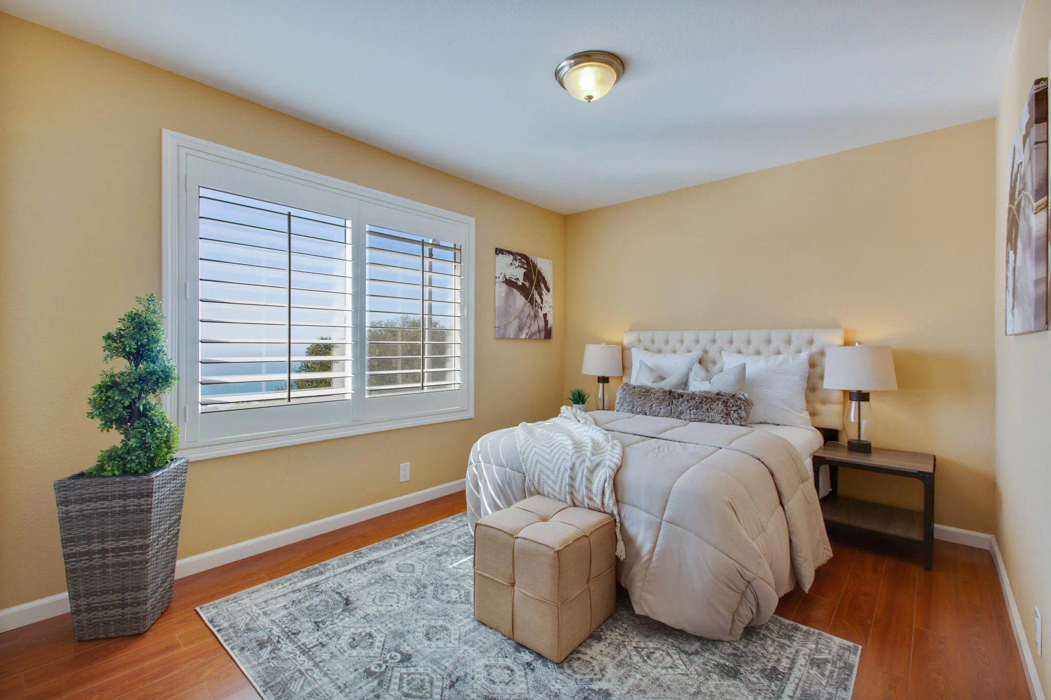 bedroom in Pacifica, CA shot by professional real estate photographer