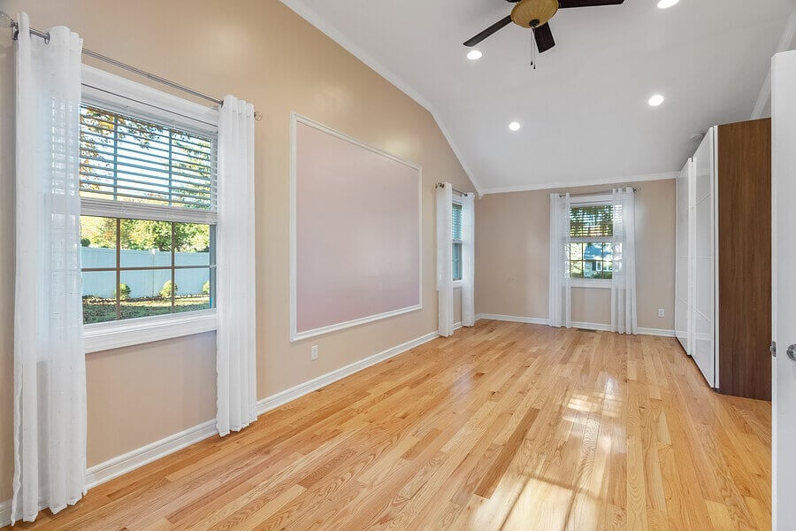 Vacant bedroom before virtual staging